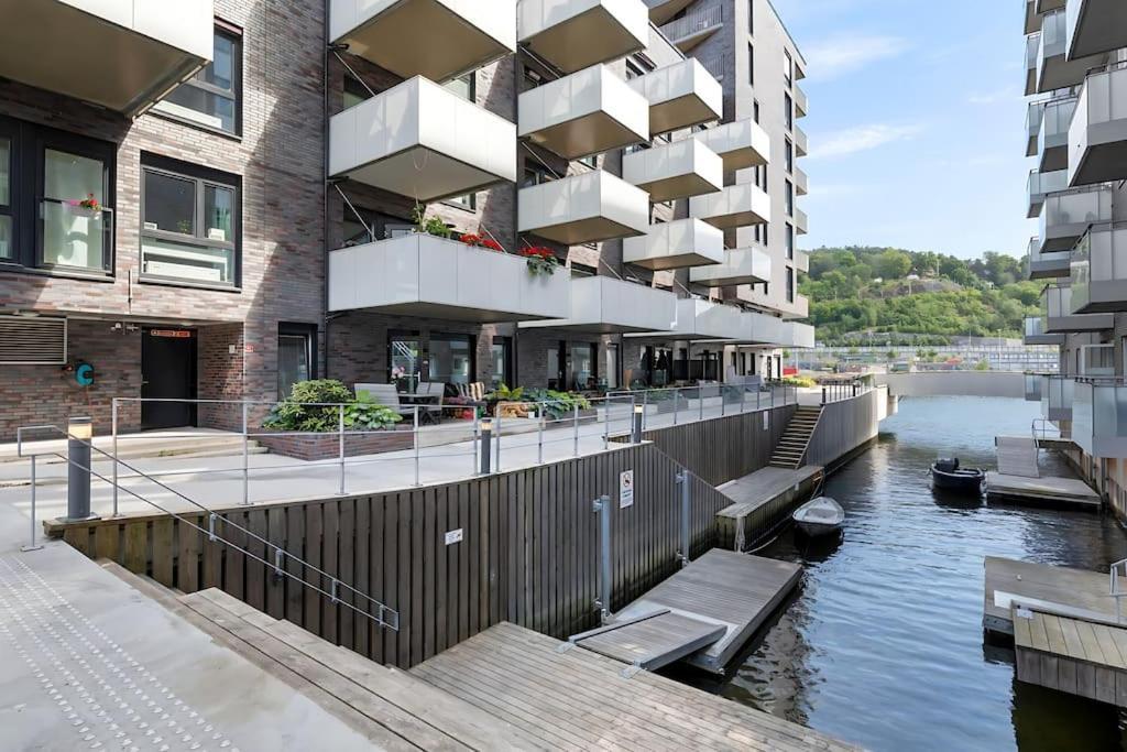Oceanfront Apartment - Oslo Central - Private Patio Exteriör bild